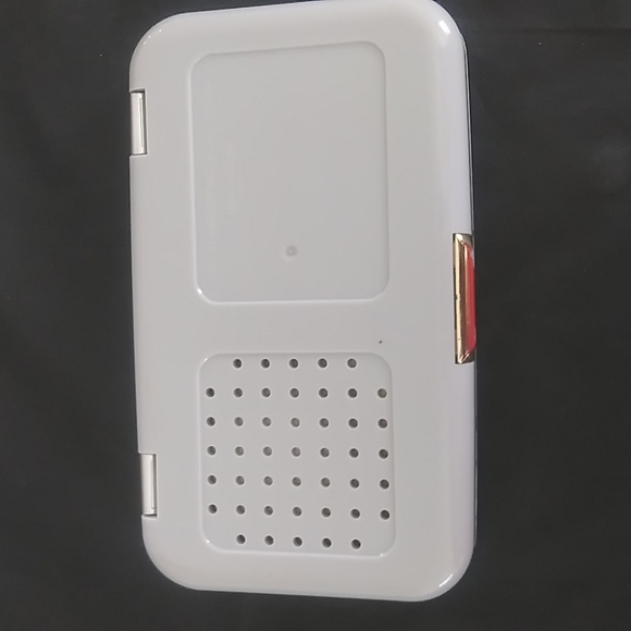 Mary Kay Silver Foundation Compact for bronzer blush - Picture 5 of 5